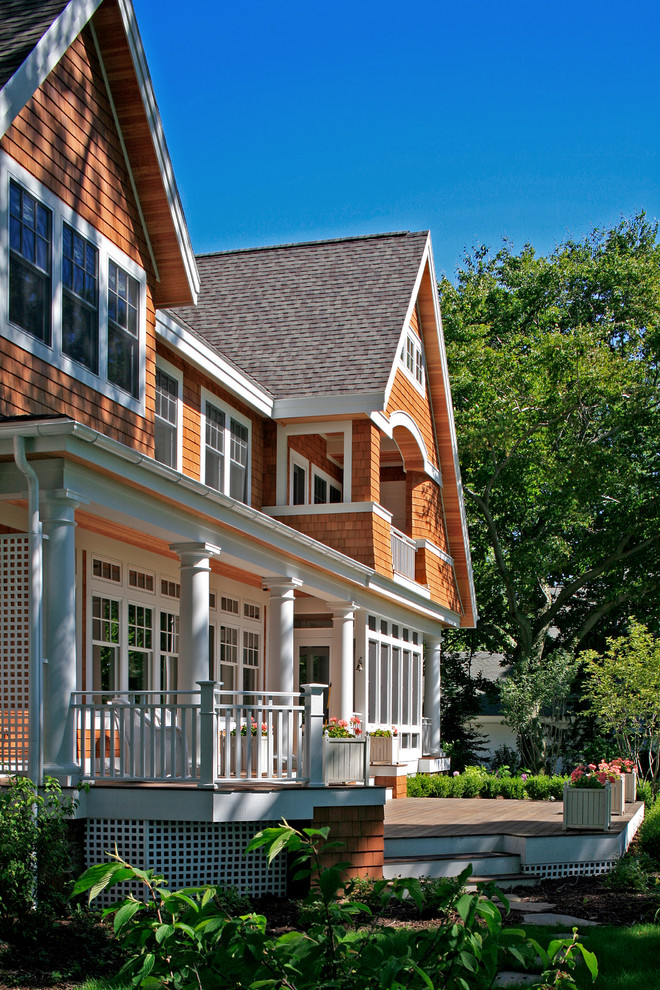 Inspiration for a traditional exterior in Grand Rapids.