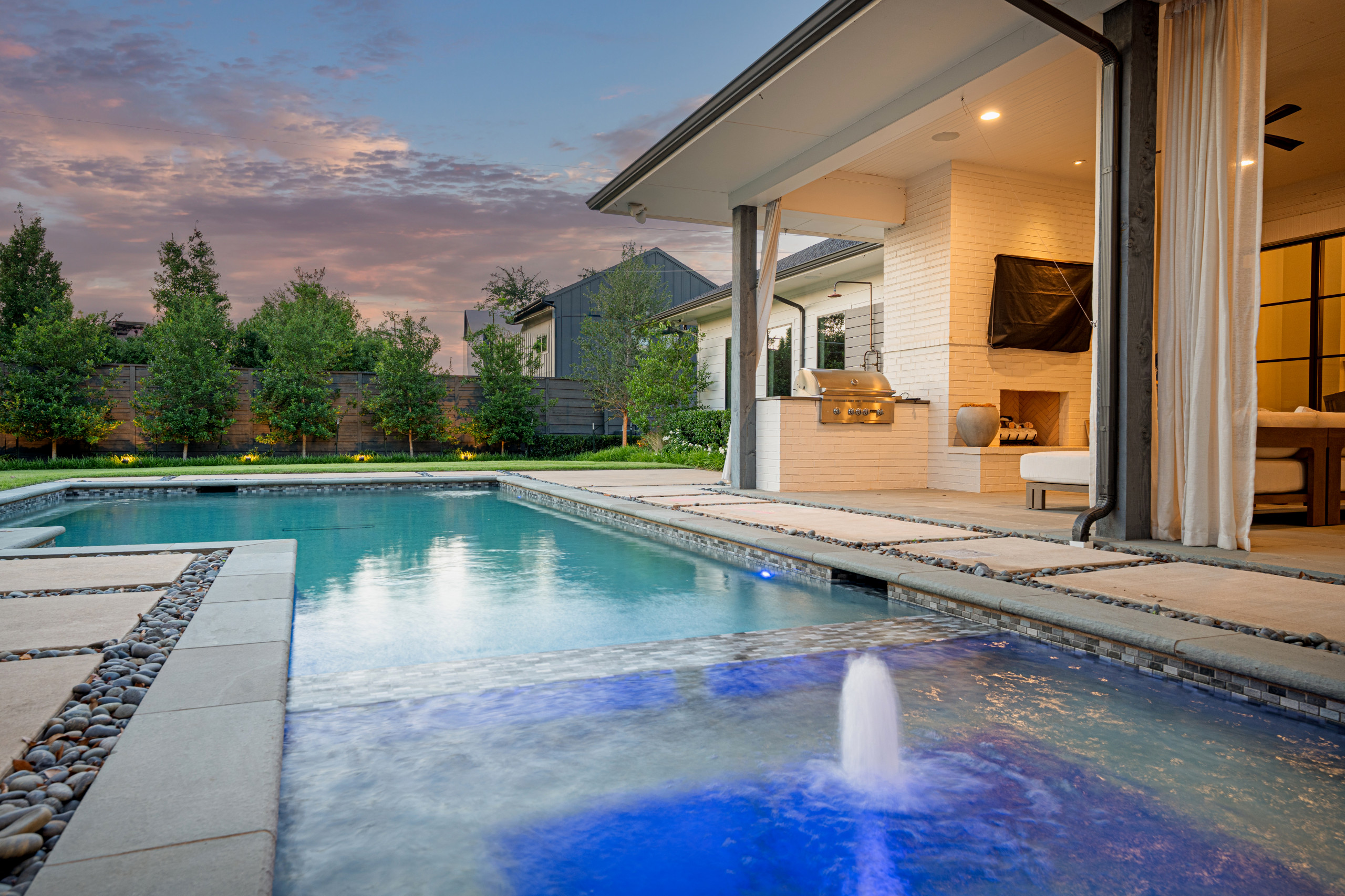 PRESTON HOLLOW GARDEN