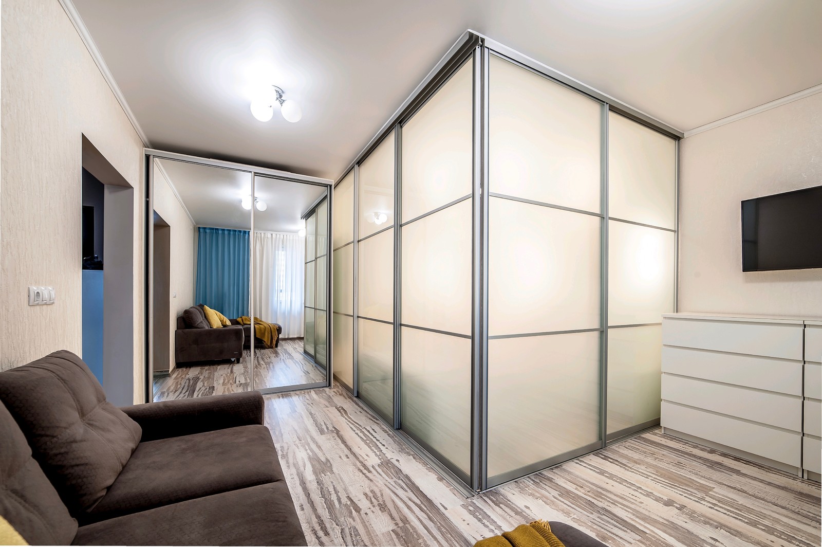 1 комнатная квартира в Петербурге, 45кв.м.