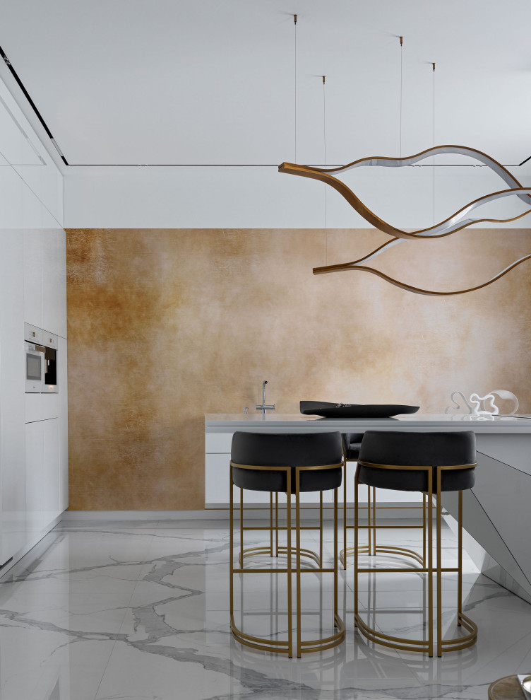 Белый тренд