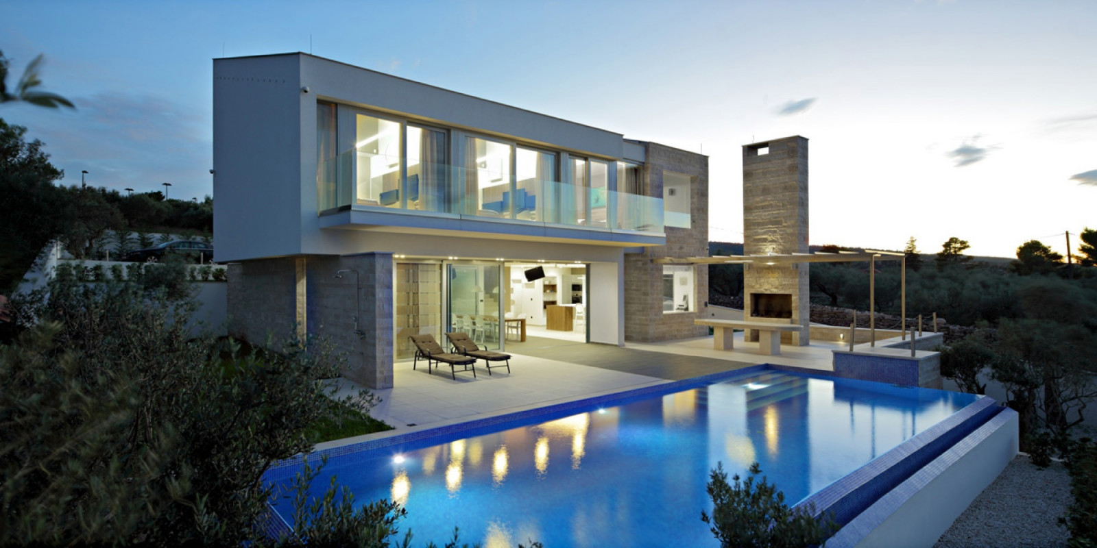 Вилла на море