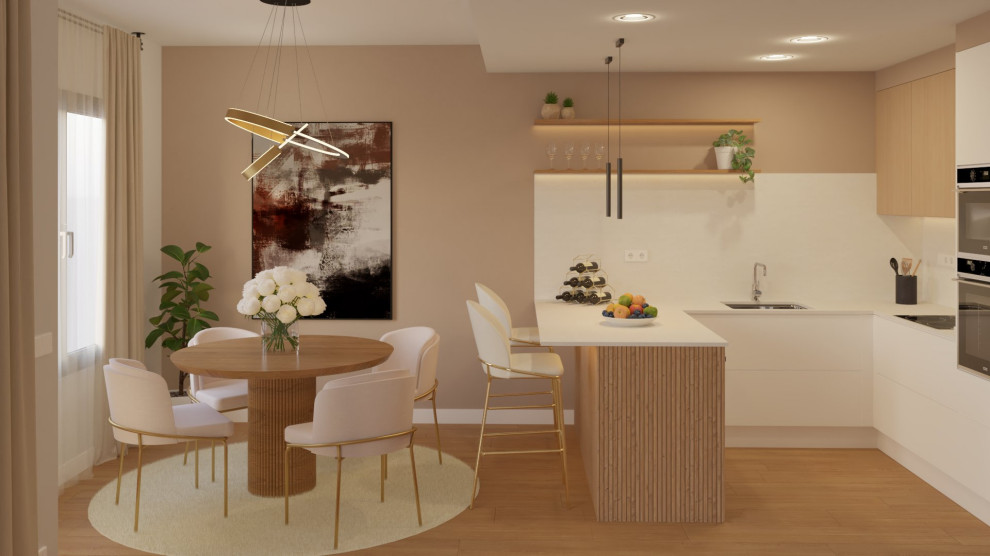 Idee per una piccola sala da pranzo aperta verso la cucina minimal con pareti beige, pavimento marrone, pavimento in laminato e carta da parati