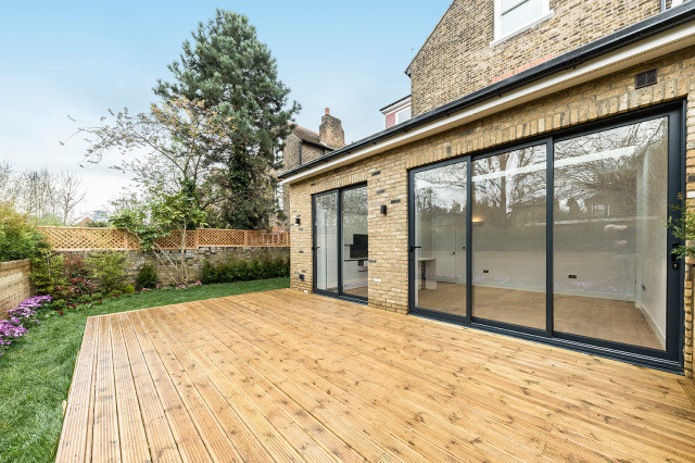 Blakesley Avenue contemporary-deck