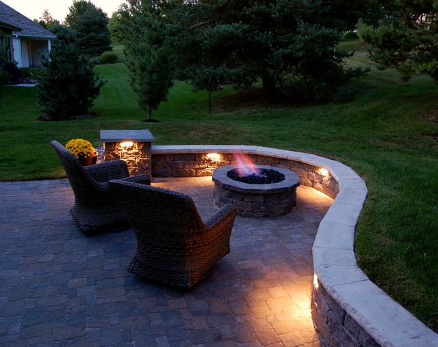 Omaha paver patio/fire pit 2