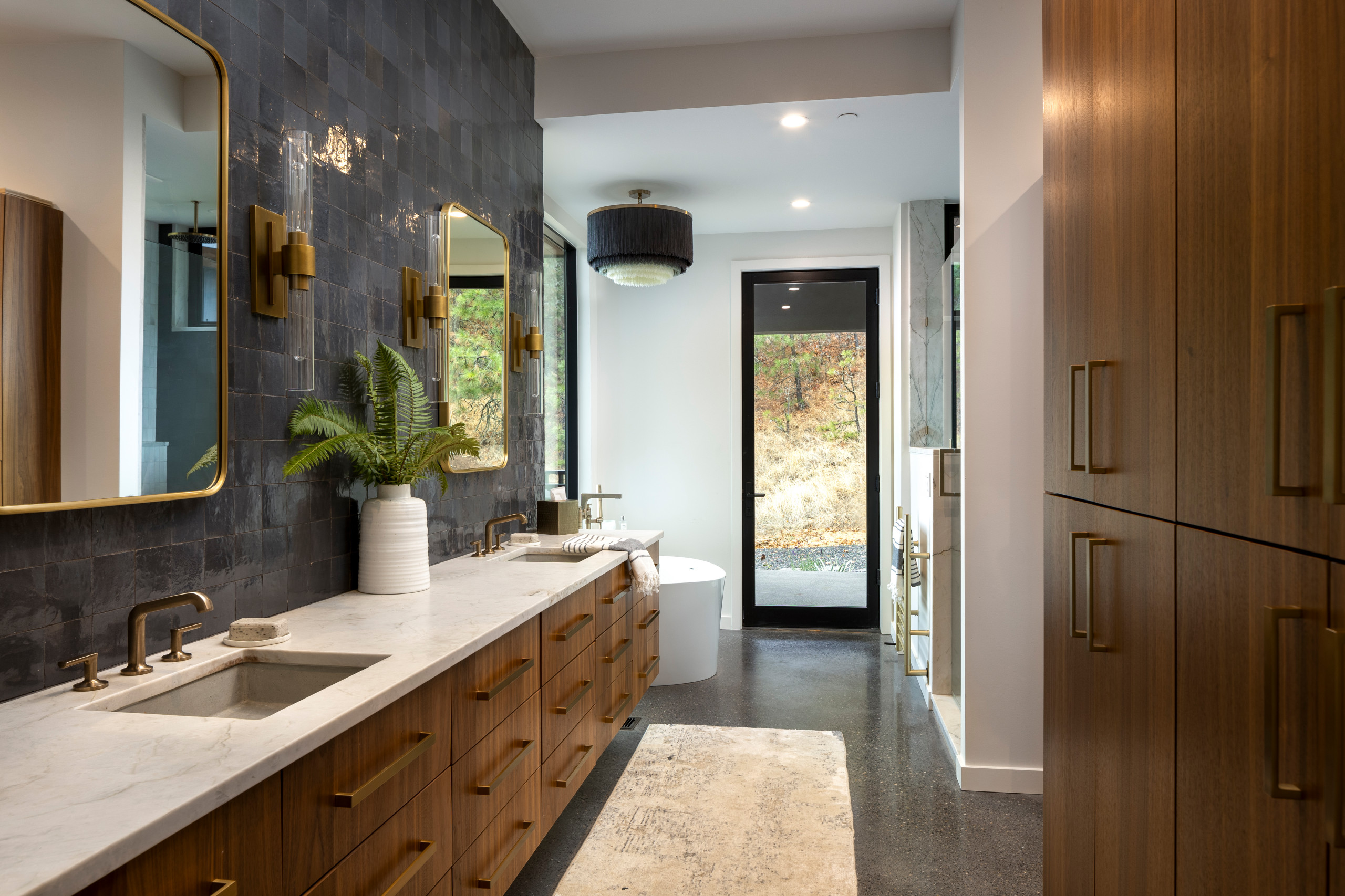 Natural Sophistication in Luxe Walnut