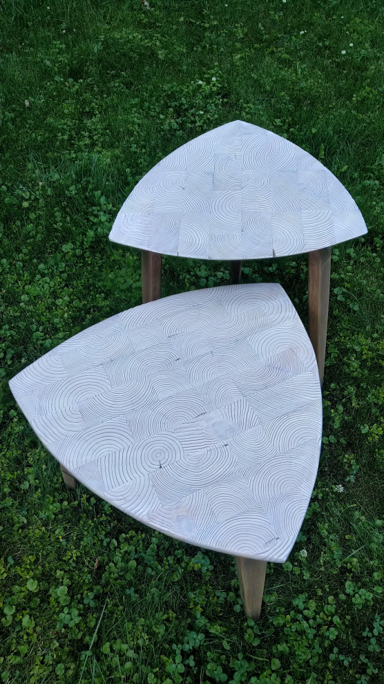 Комплект журнальных столиков