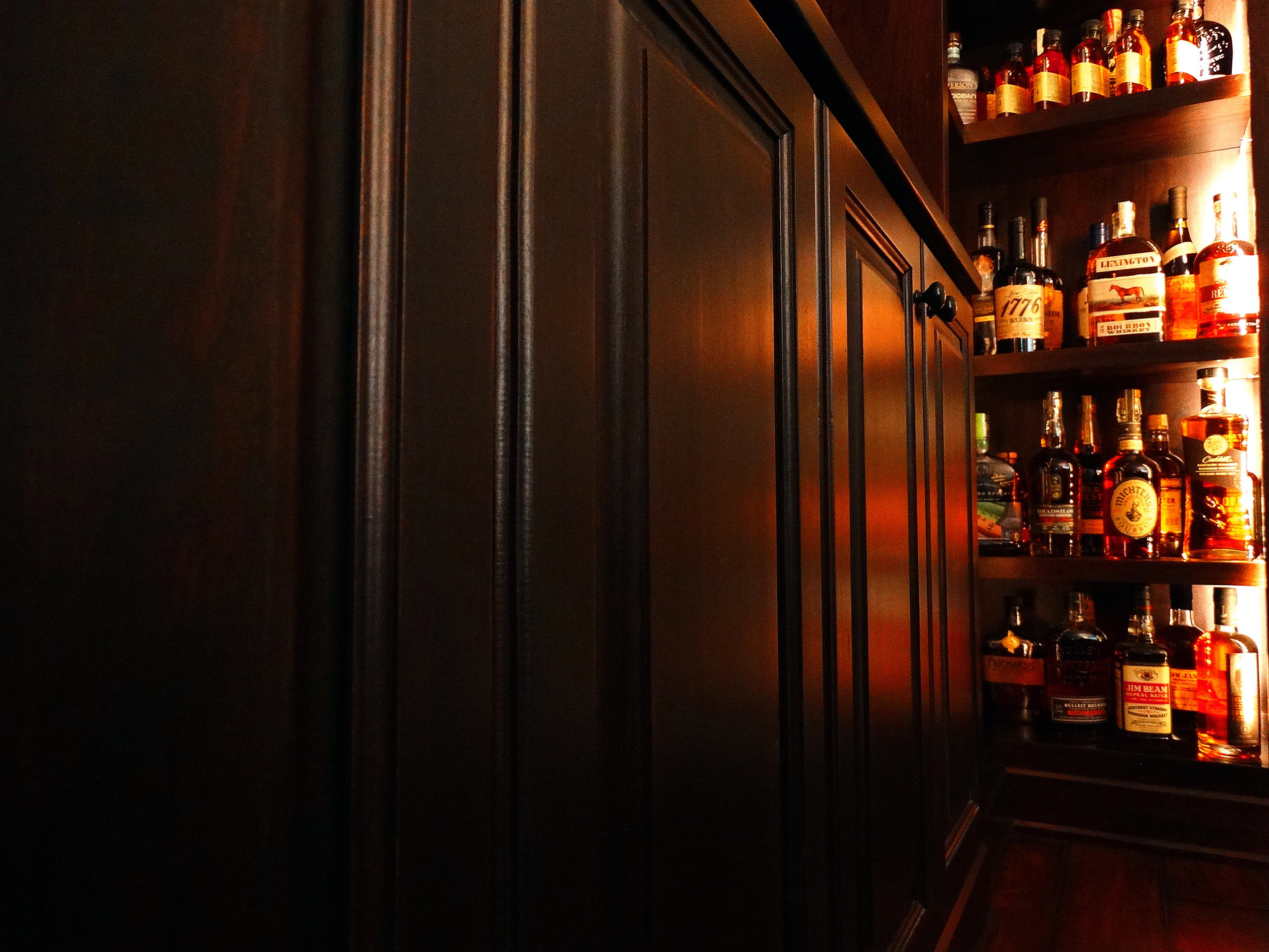 Wauwatosa Residence - Bourbon Bar