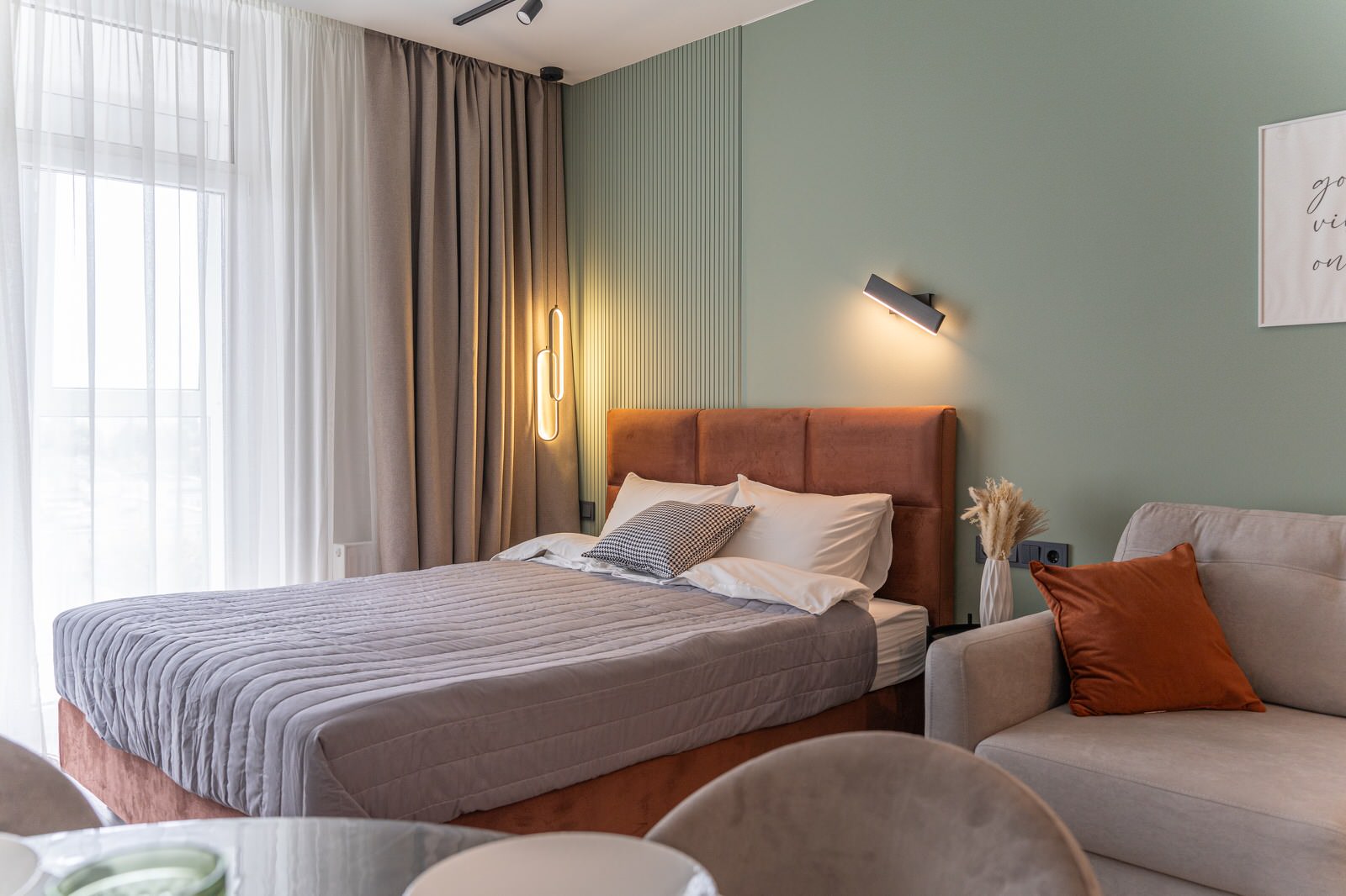 Студия для посуточной аренды в центре города Калининграда