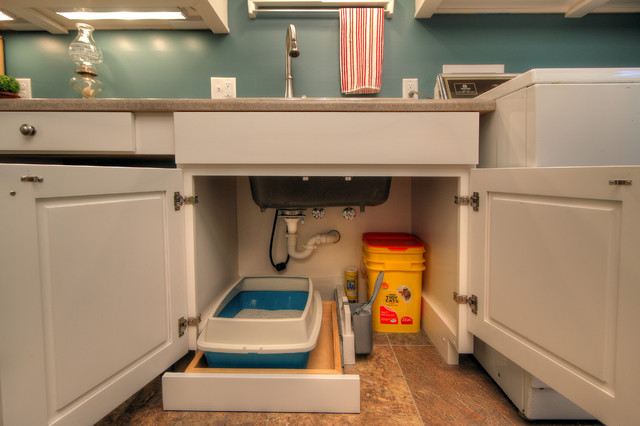 The Hardworking Laundry Room: A Spot for the Litter Box