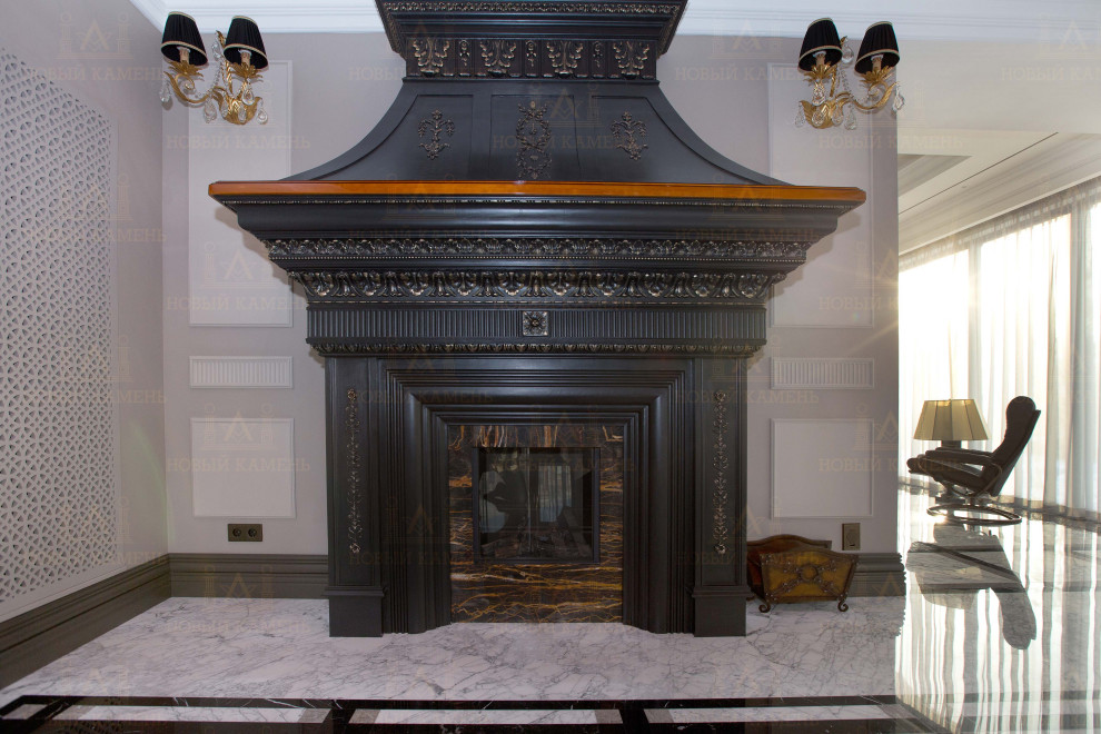 Камин из мрамора