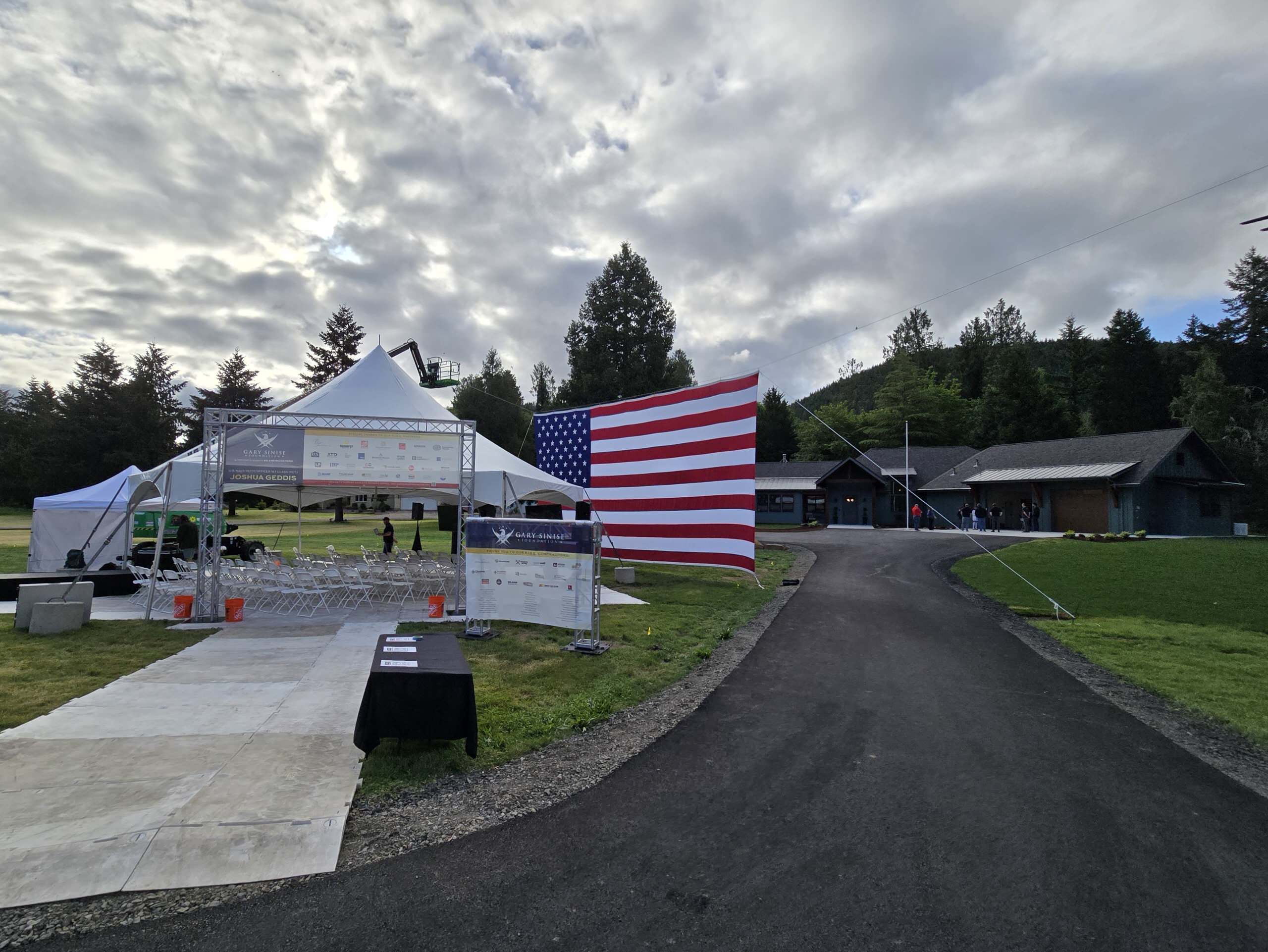 Gary Sinise Foundation/Joshua Geddis