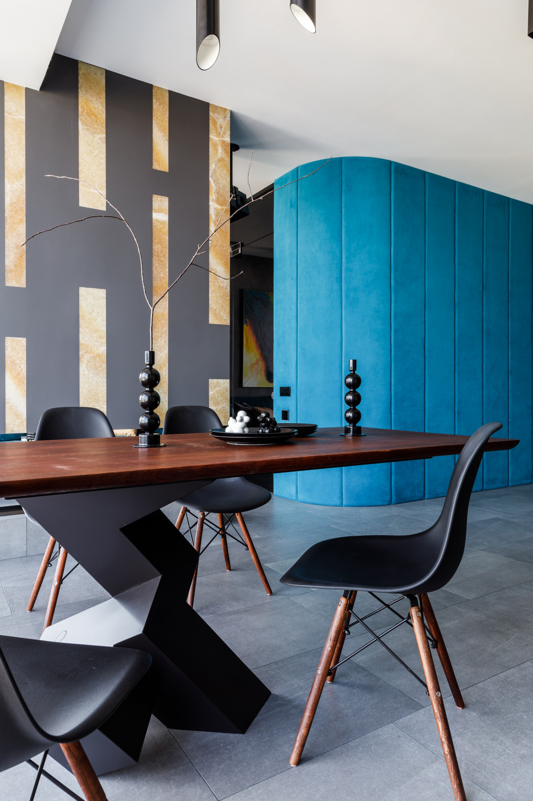 Квартира с бирюзовым акцентом