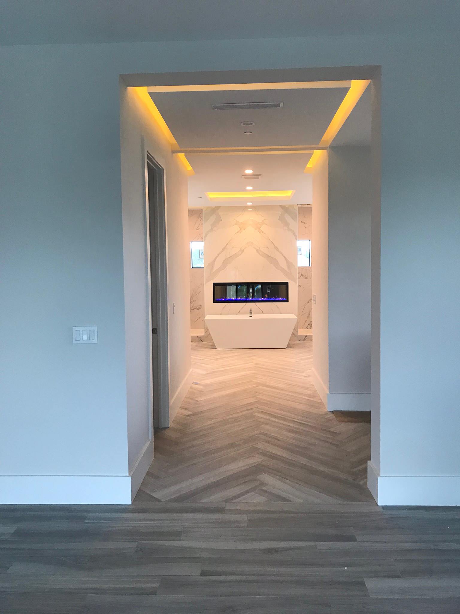 FORT LAUDERDALE RESIDENCE