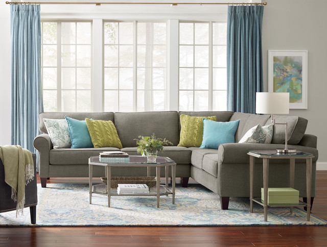 Kingsley 2 Pc Sectional Transitional Boston By Boston