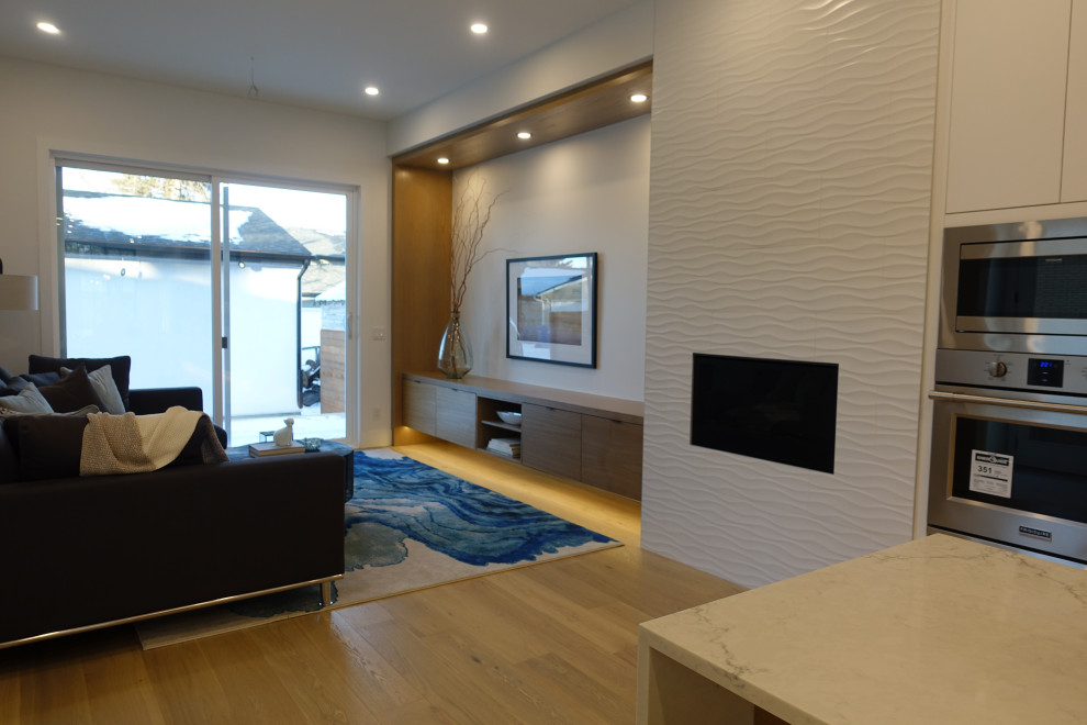 Home design - transitional home design idea in Calgary