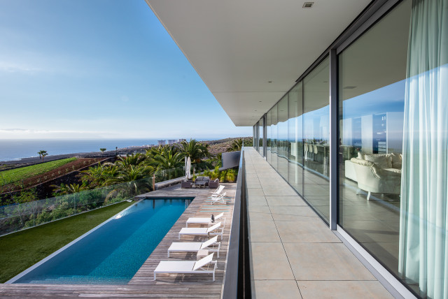 Villa Adeje Golf coastal