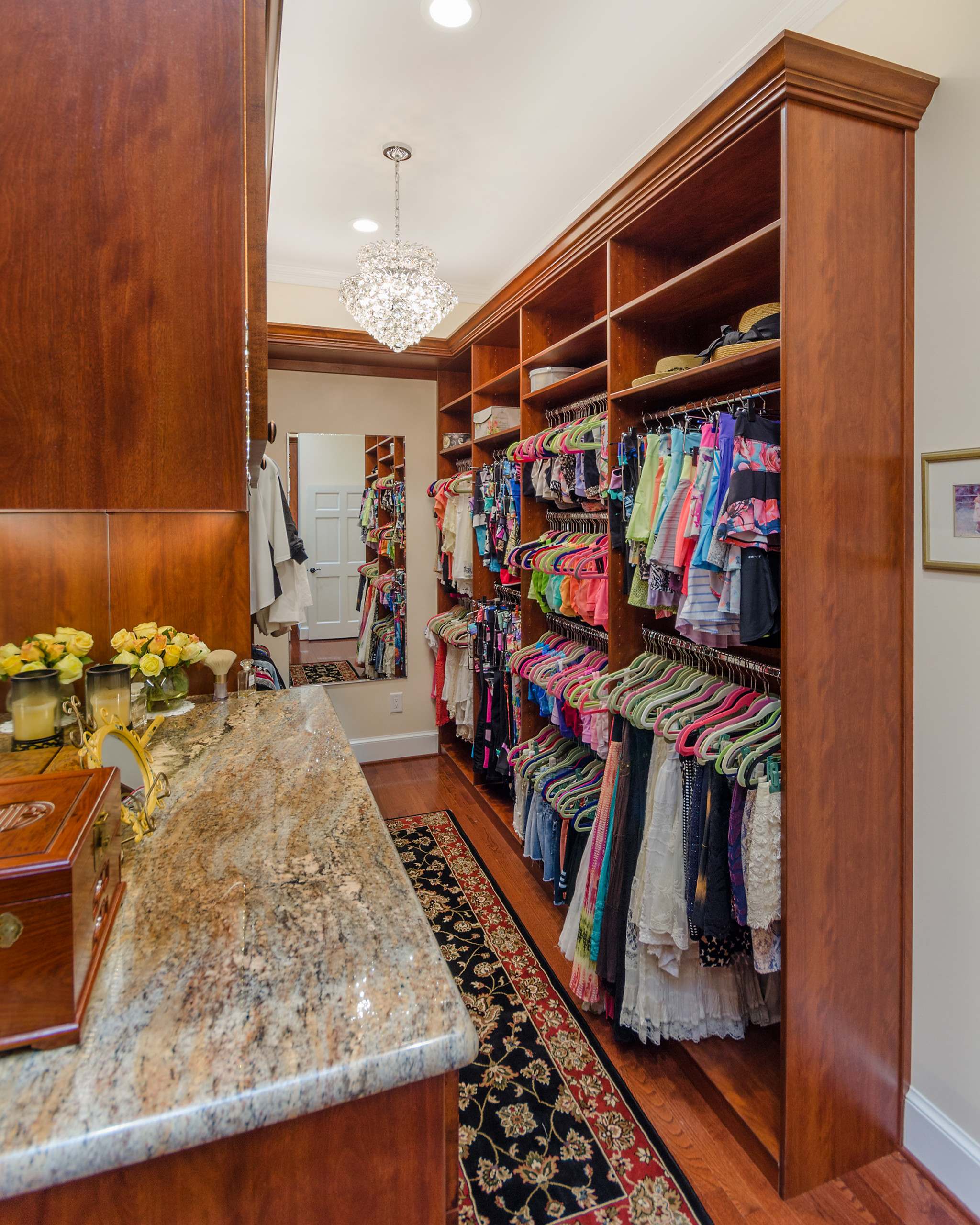 Traditional Woodgrain Ladies Dressing Room