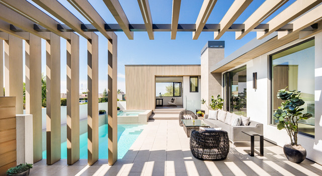 Ramona contemporaneo-piscina