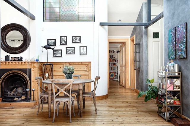 Interior contemporary-dining-room
