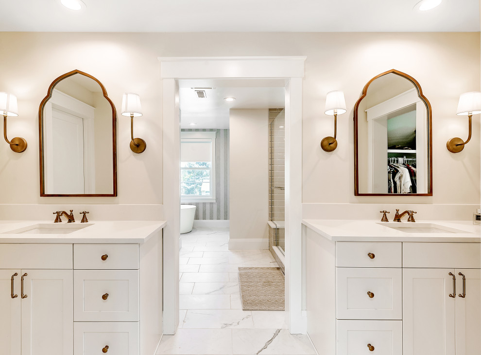 Transitional home design photo in Denver