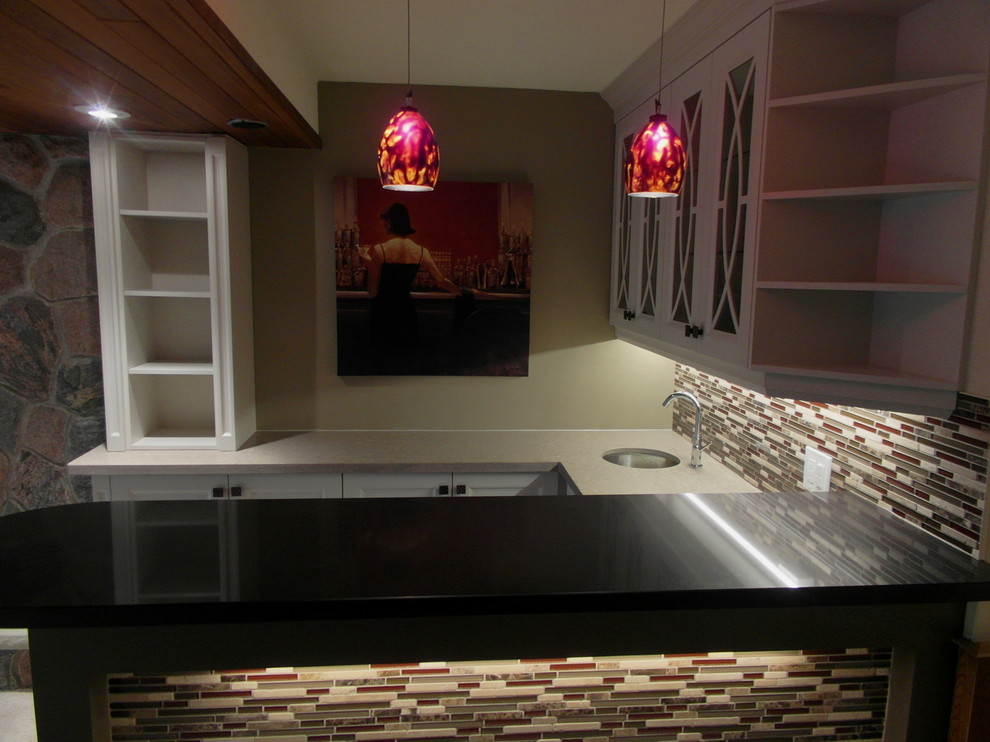 Basement - transitional basement idea in Toronto