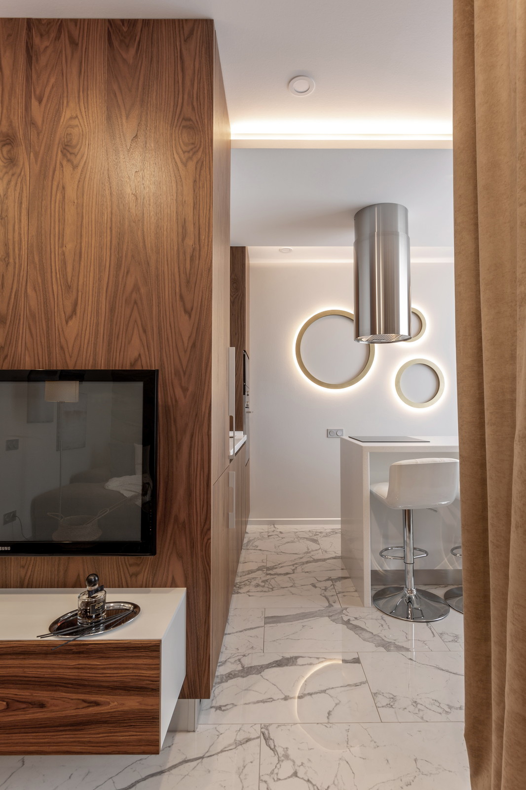 "Осеннее сияние" из серии интерьеров Состояния природы