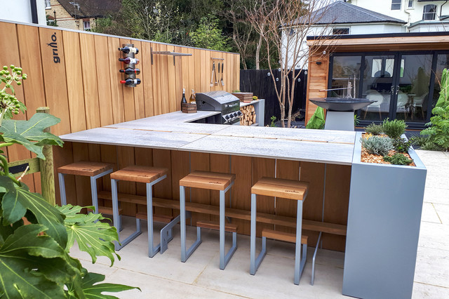 Royal Tunbridge Wells modern-garden