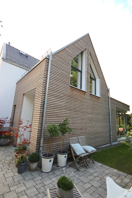 Altbau Mit Modernem Anbau Eklektisch Hauser Frankfurt Am