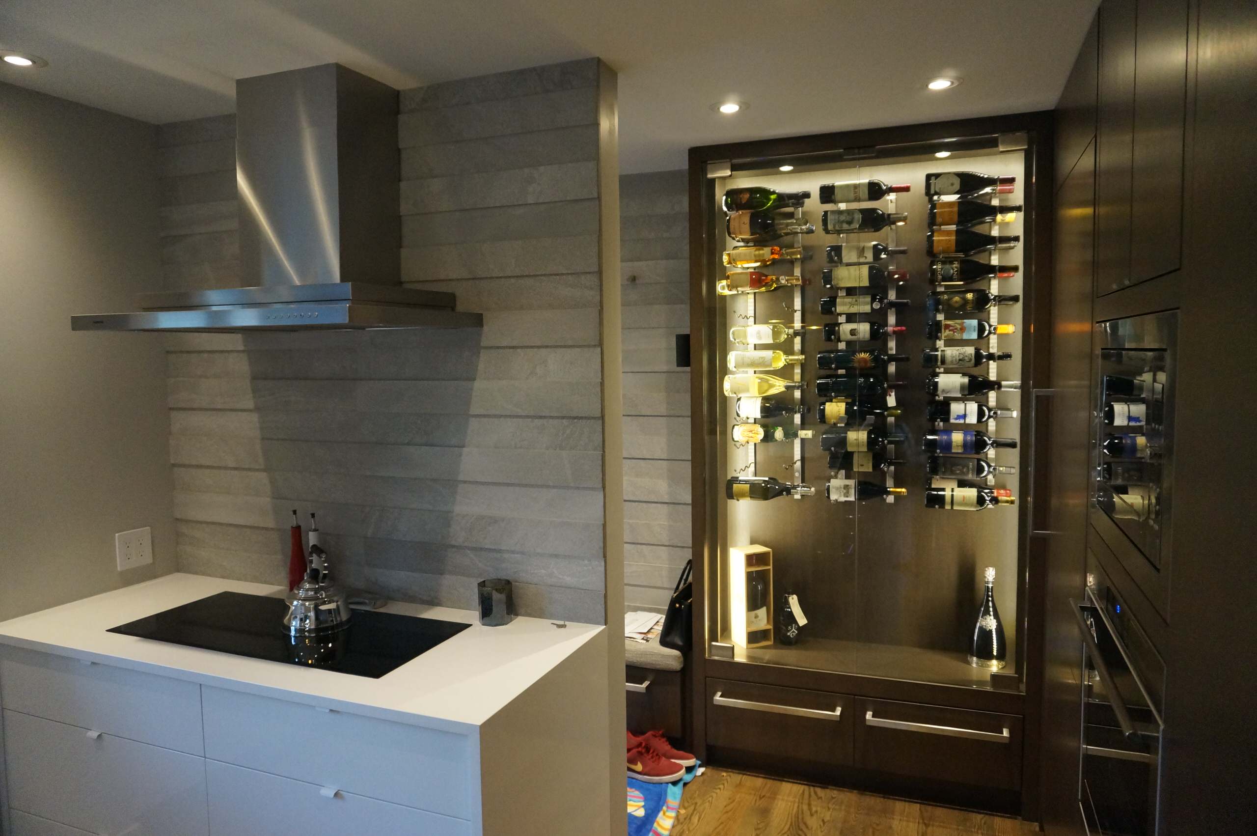 Modern and Trendy- Kitsilano Townhouse