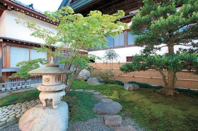 和風庭園の趣を引き立てるこだわり竹 - 和室・和風 - 庭 - 他の地域