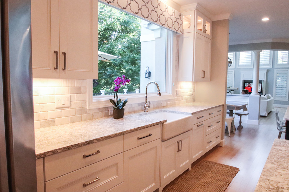 Home design - transitional home design idea in DC Metro