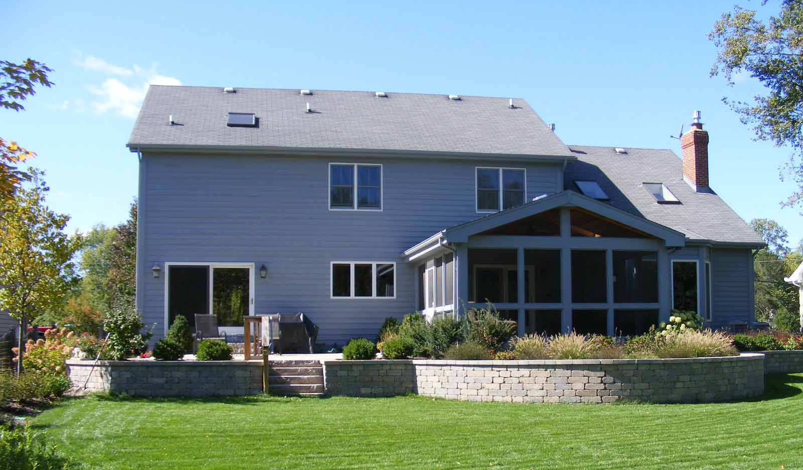 Screened Porch with Dog Wash