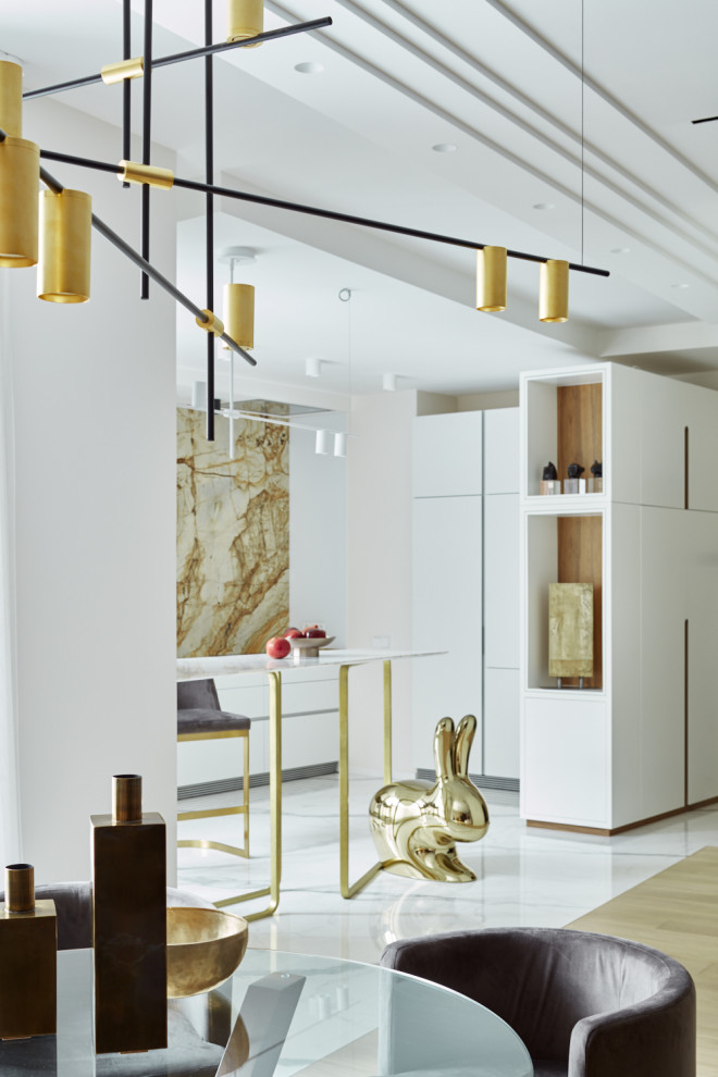 м Пироговская