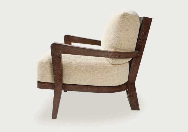 Hourglass Lounge Chair and Ottoman