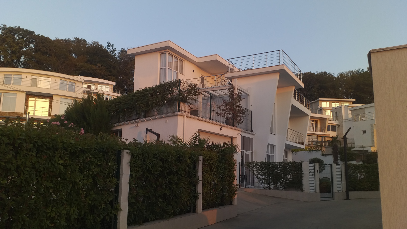 Коттеджный поселок  в Сочи