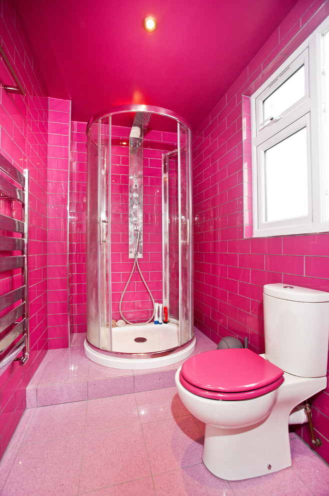 Bathroom - eclectic bathroom idea in London