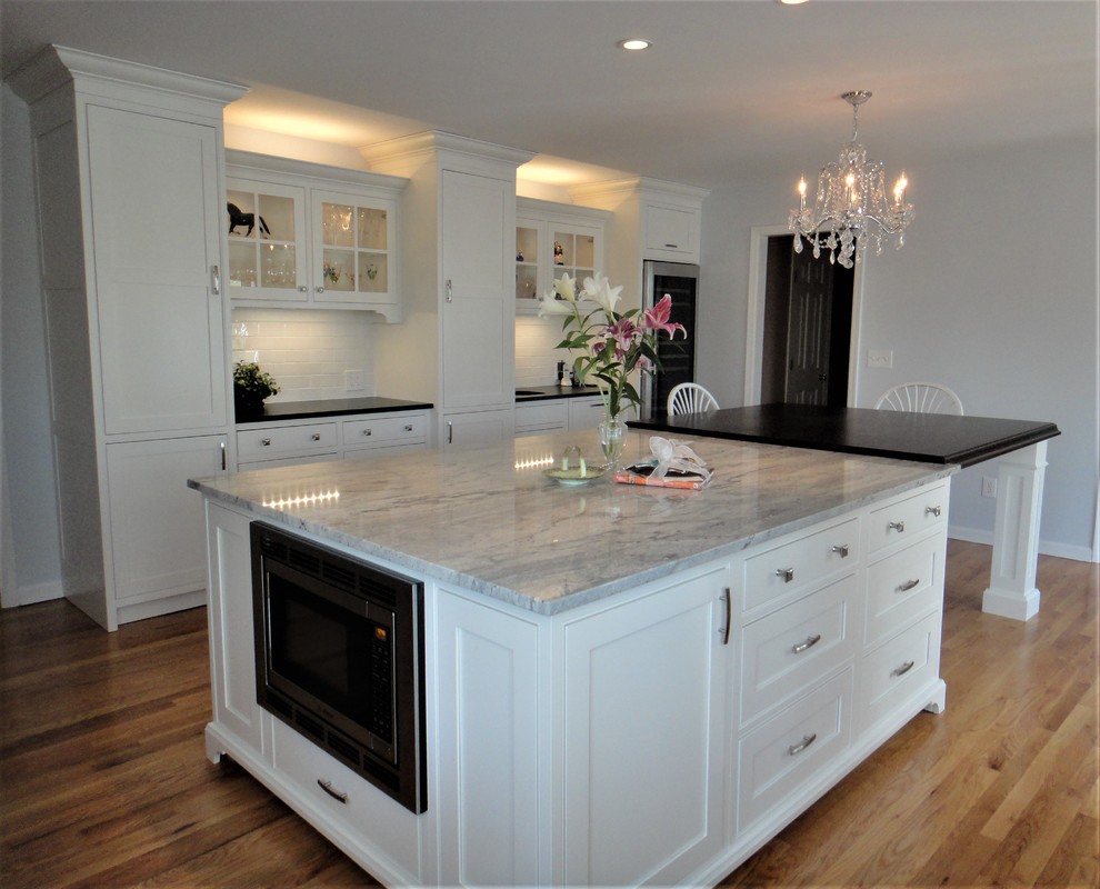 Inspiration for a transitional kitchen remodel in New York