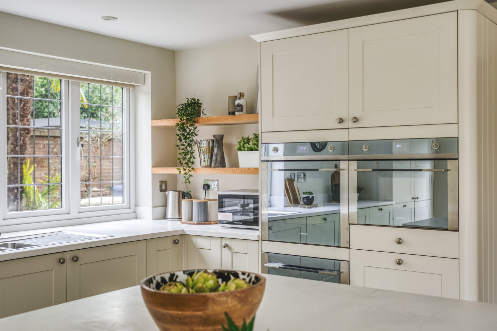 Staged to Sell - Part Furnished - Project Dovestone Gardens