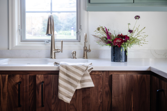 Cloverdale Kitchen contemporary-kitchen
