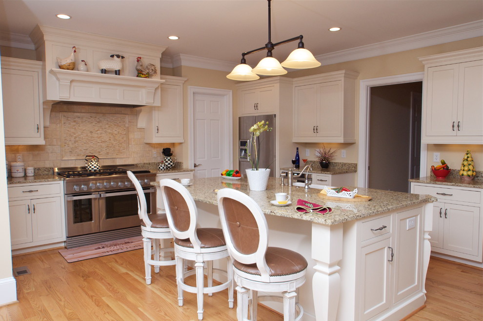 115 Edn Cream Kitchen