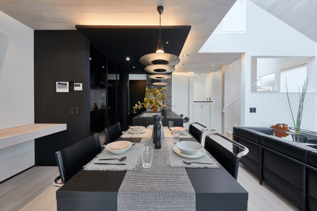S邸 moderno-comedor