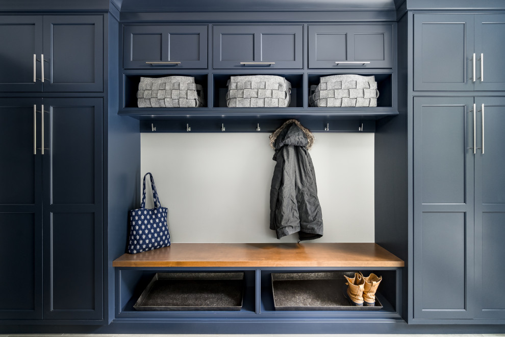 Laundry room - transitional laundry room idea