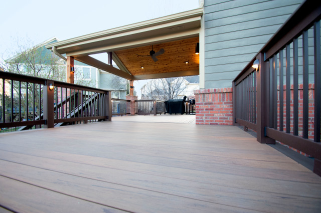 Calhoun Deck transitional-terrace