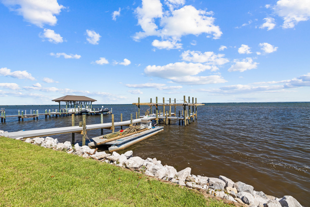 Destin's Luxury Bayfront