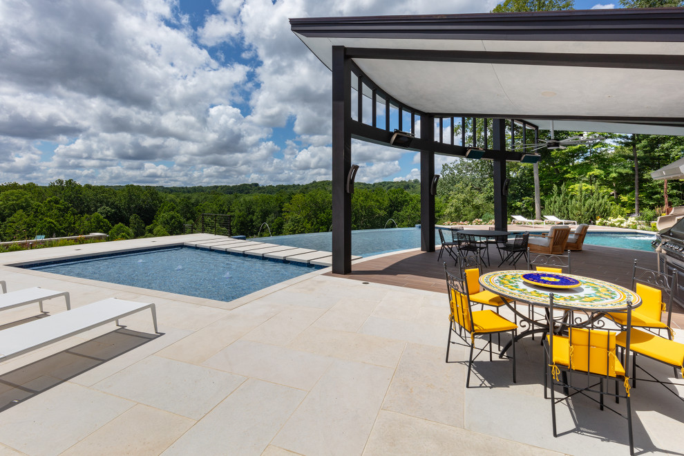 Moreland Hills Estates