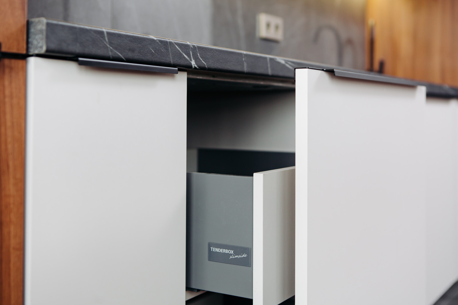 стильная кухня на Крестовском