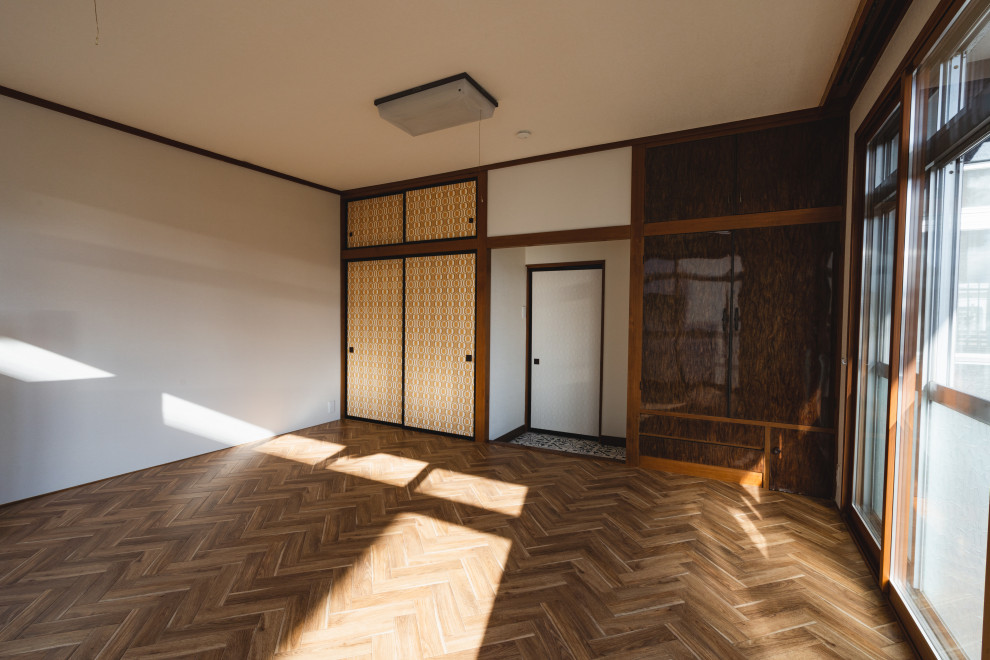 他の地域にあるおしゃれな寝室のレイアウト