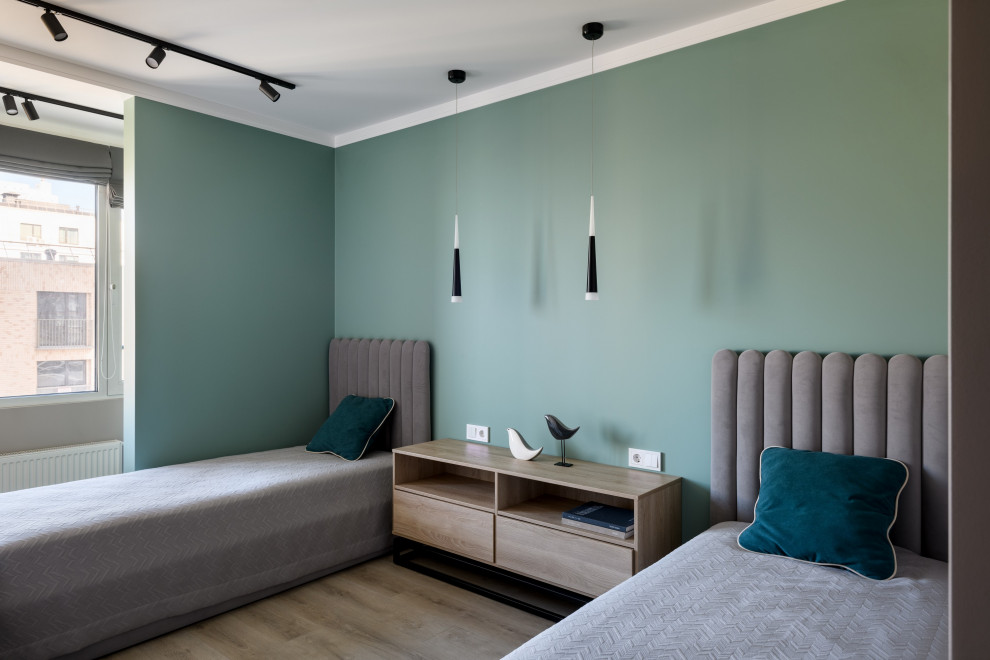 Трехкомнатная квартира с детской для троих детей