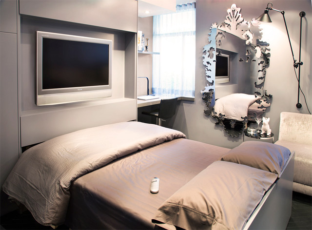 One Benvenuto midcentury-bedroom