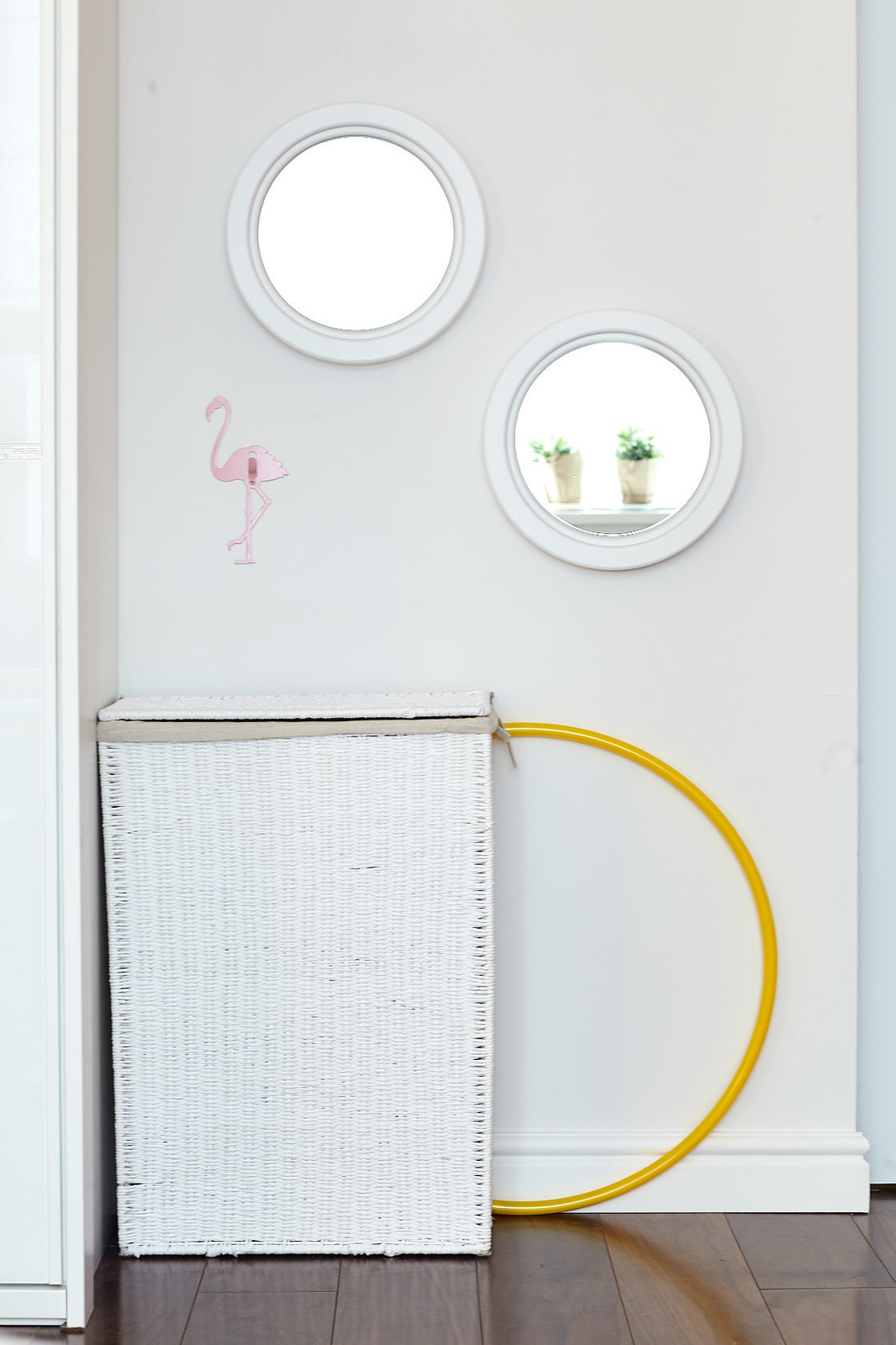 Декорирование квартиры на улице Барочная в Санкт - Петербурге